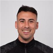 Profesor apto para cualquier edad y nivel . 
Me identifico con varios deportes tanto colectivos como individuales